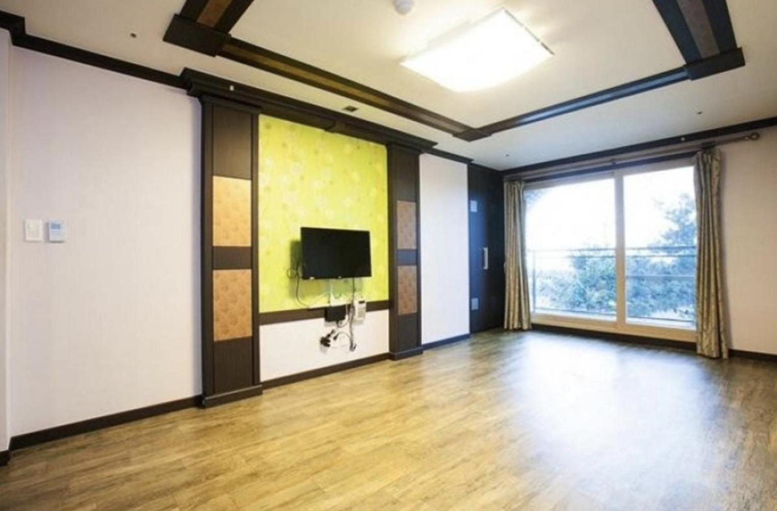 Jeju Ts Youth Hostel & Resort Seogwipo Bagian luar foto