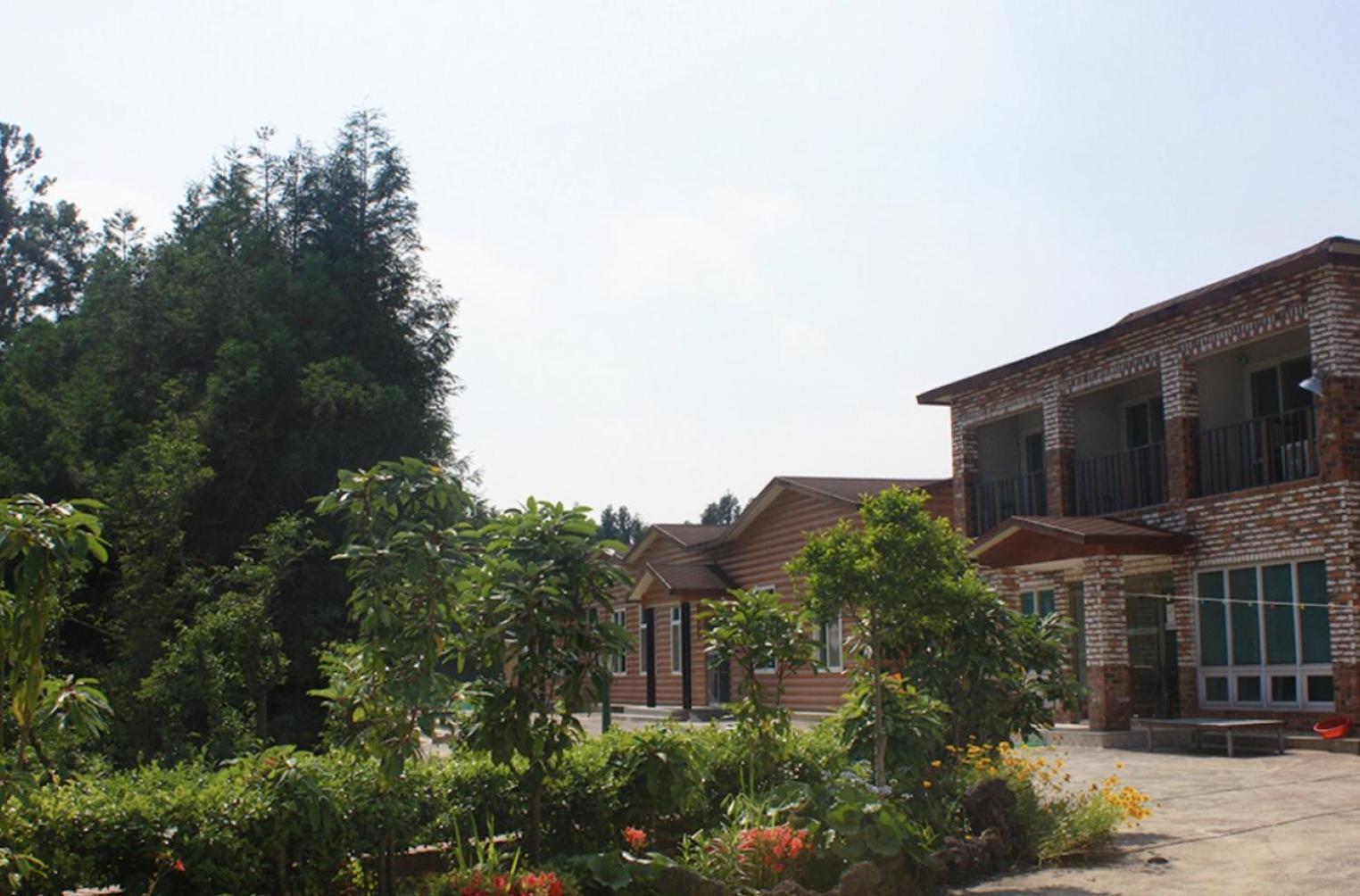 Jeju Ts Youth Hostel & Resort Seogwipo Bagian luar foto