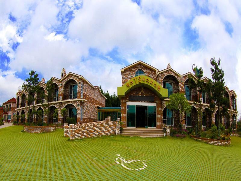 Jeju Ts Youth Hostel & Resort Seogwipo Bagian luar foto