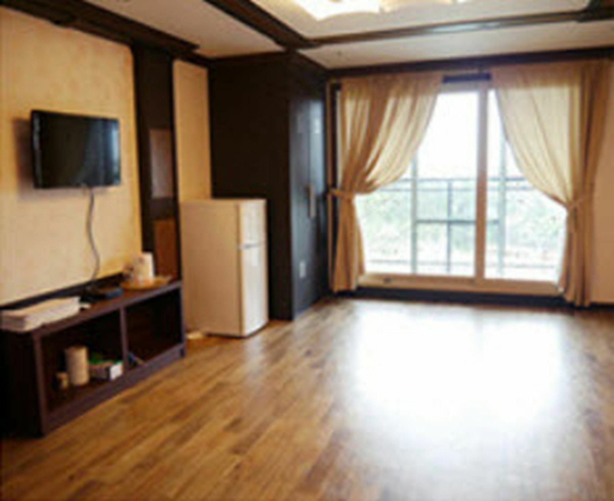 Jeju Ts Youth Hostel & Resort Seogwipo Bagian luar foto